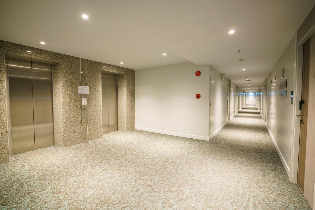 New Season Square Hotel Hat Yai Eksteriør billede