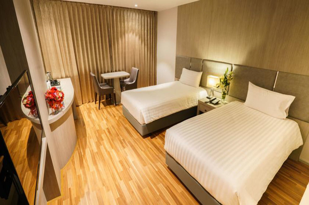 New Season Square Hotel Hat Yai Eksteriør billede